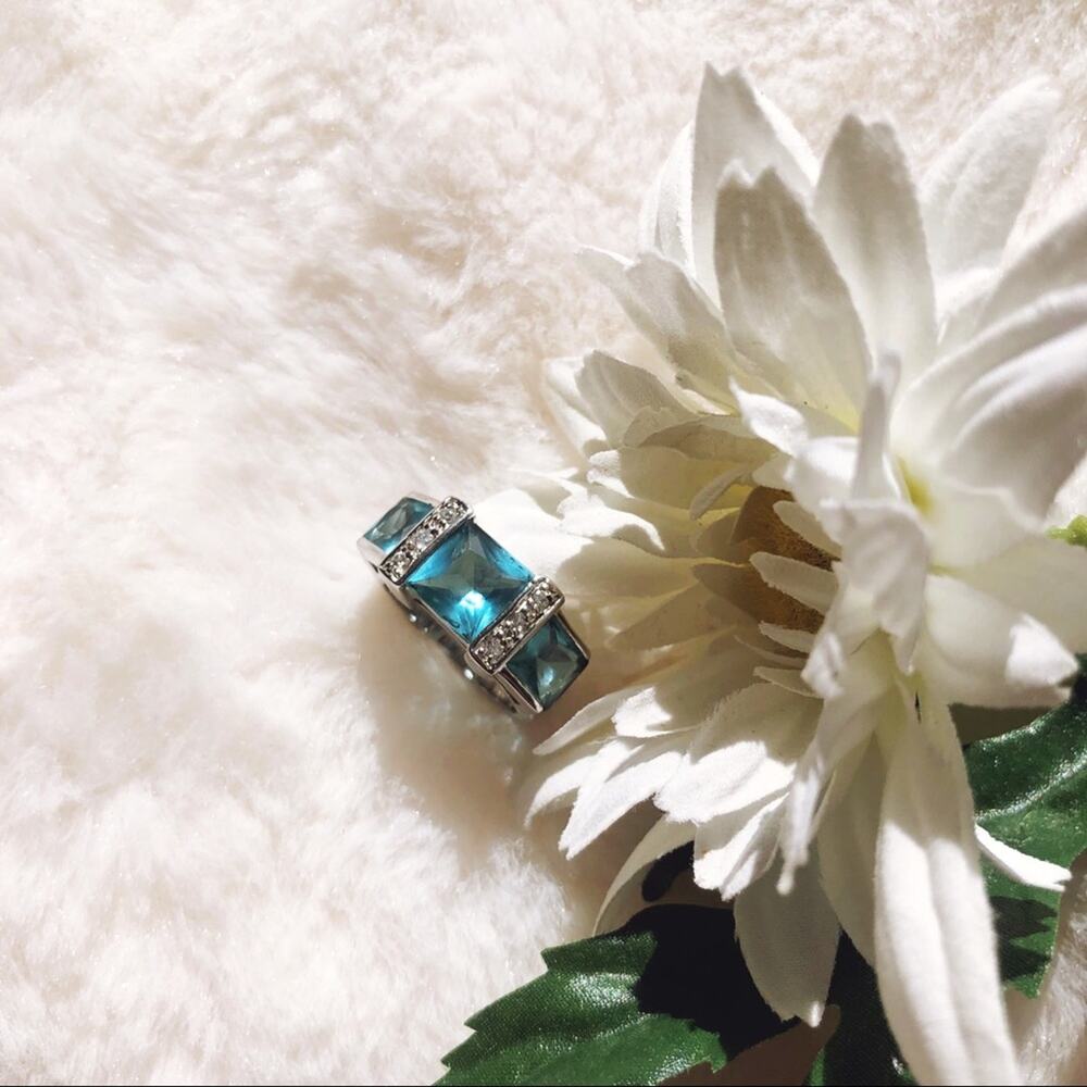 Sterling Silver Blue Crystal Band Ring